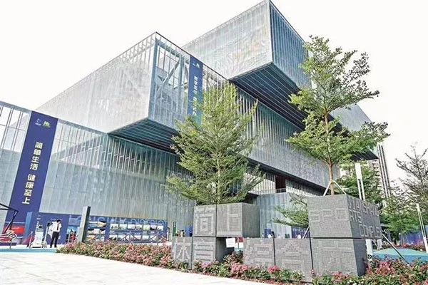 Geras, tiek keramika, tiek guma turi tam tikrą atsparumo korozijai laipsnį.